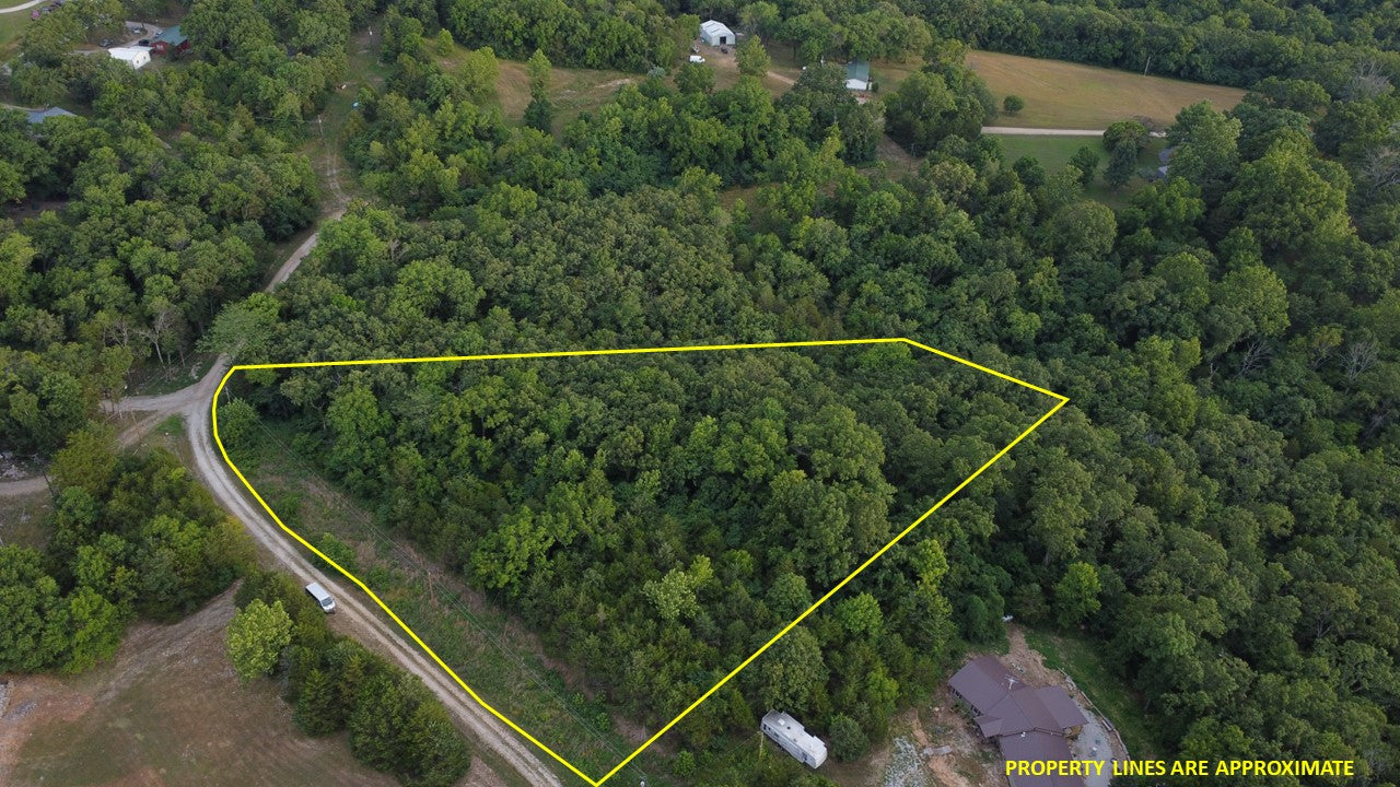 Hidden Gem: 3.4 Acres Near Table Rock Lake
