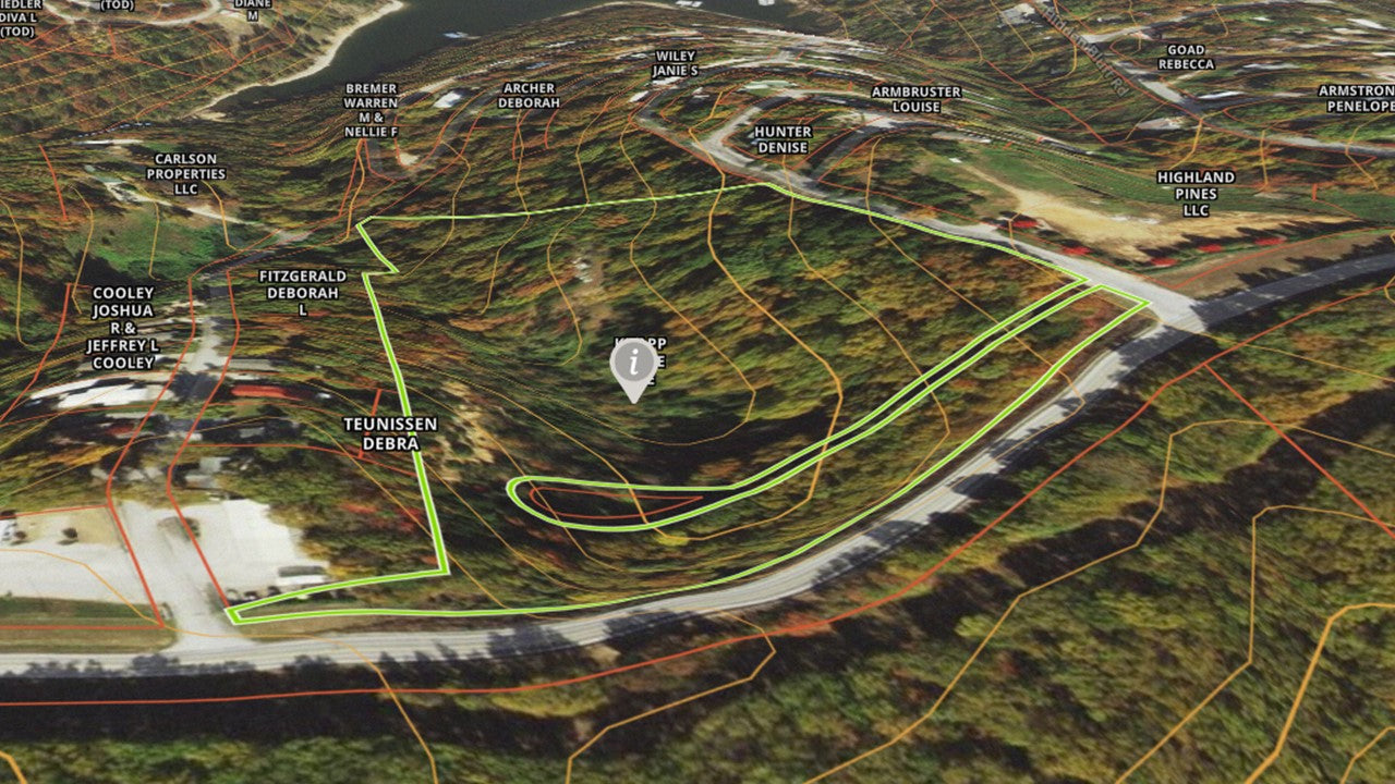 9.23 Acre retreat in view of Table Rock lake