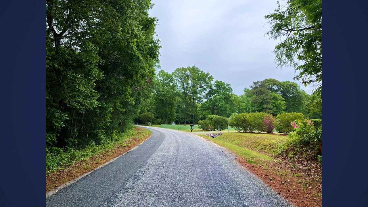 Wooded 5.26+/- acres in Middlesex County VA