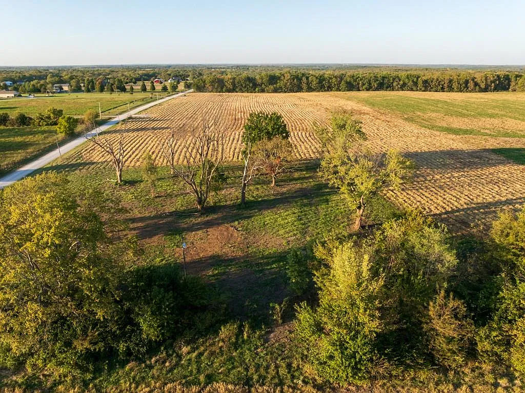 5 acre Cass County Missouri
