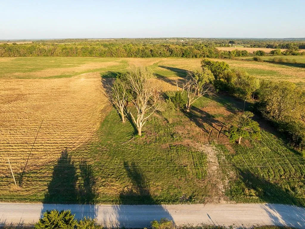 5 acre Cass County Missouri